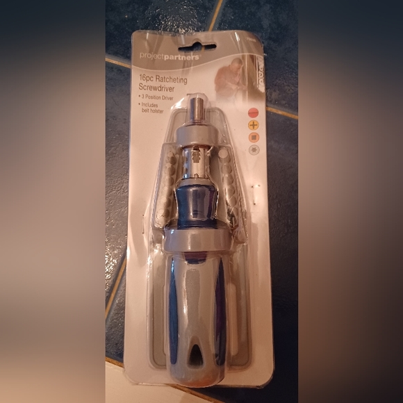 Projectpartner, 16pc. Ratcheting screwdriver. *3 position  Driver. - Picture 2 of 6